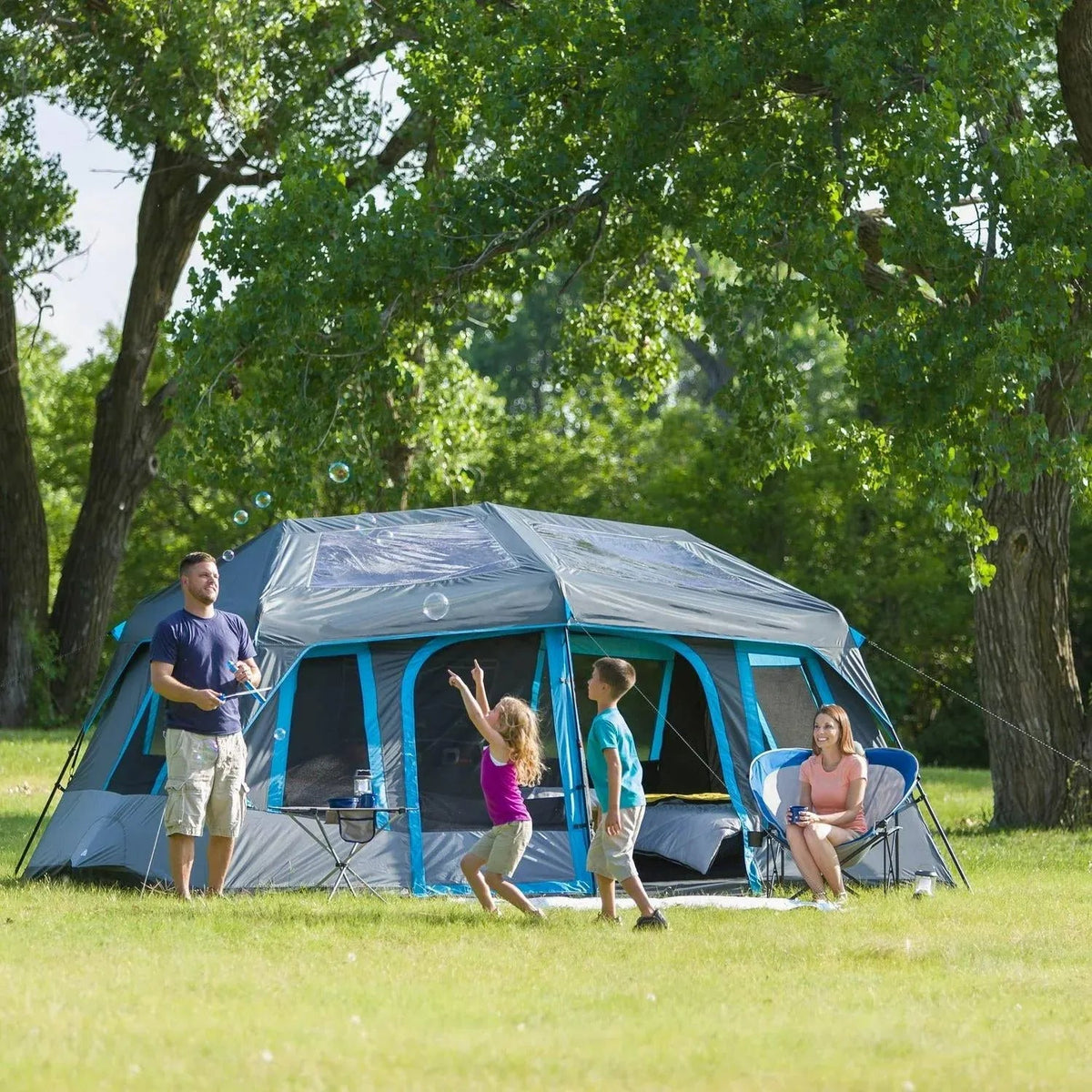10-Person Dark Rest Instant Cabin Tent
