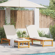 View 2025 Tumbonas 2 pcs con Mesa y Cojines de Madera Maciza de Acacia, Tumbona con Cojines Crema de Madera Maciza de Acacia, Mesa Lateral de Jardín image 2