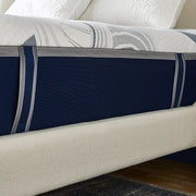 View Novaform ComfortGrande Plus Advanced 35.5 cm (14 in.) Gel Memory Foam King Mattress image 3